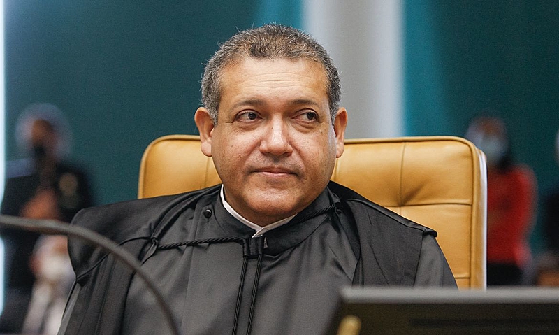 Após ataque de Flávio, Nunes Marques defende urna eletrônica: “patrimônio da democracia brasileira”