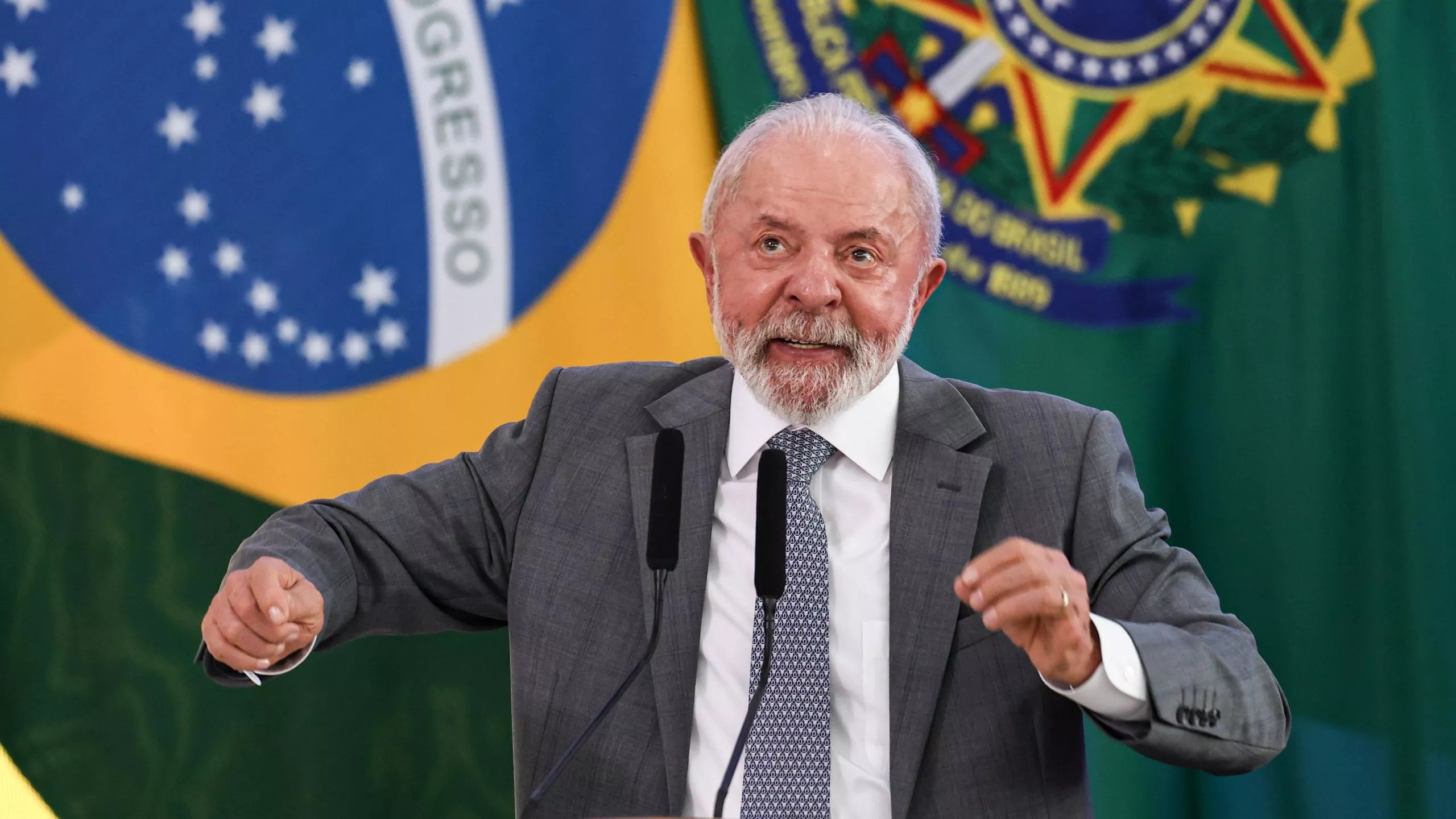 Lula sanciona isenção do IR e faz discurso histórico contra a desigualdade e insensibilidade da elite