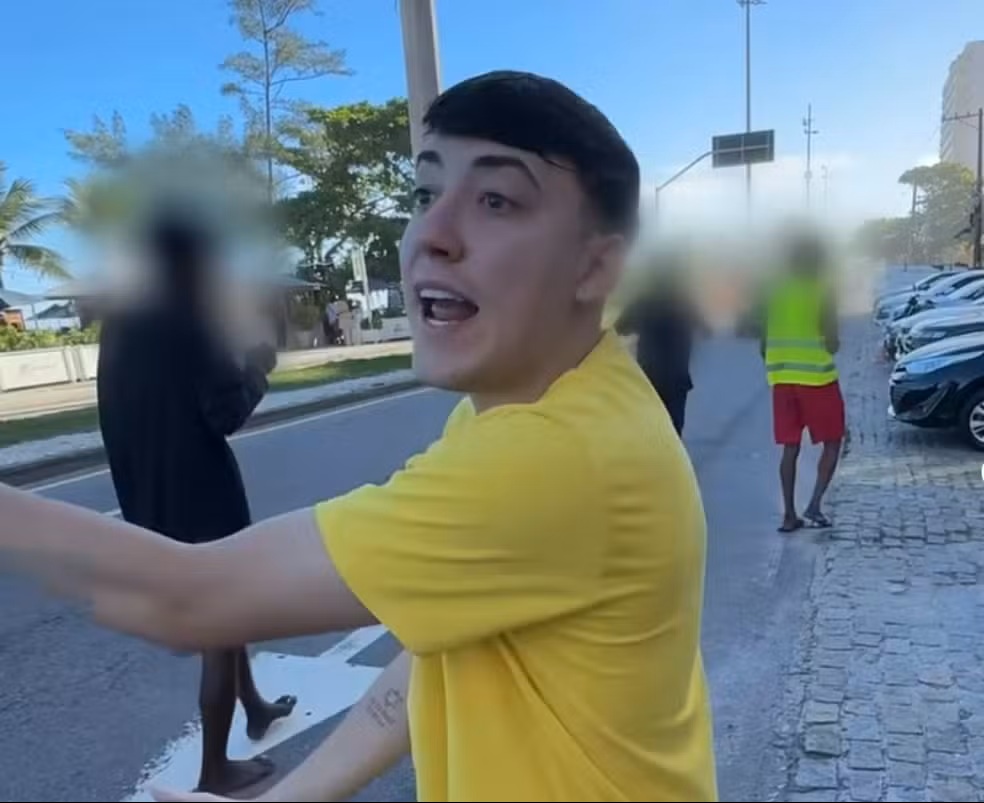 Bolsonarista ´combatente da desordem´ é preso forjando furto para ganhar seguidores na internet